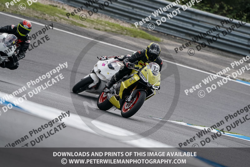 estoril;event digital images;motorbikes;no limits;peter wileman photography;portugal;trackday;trackday digital images